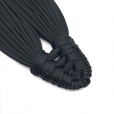Плетеная кисть из нейлонового шнура. Цвет: черный. Артикул: 4.